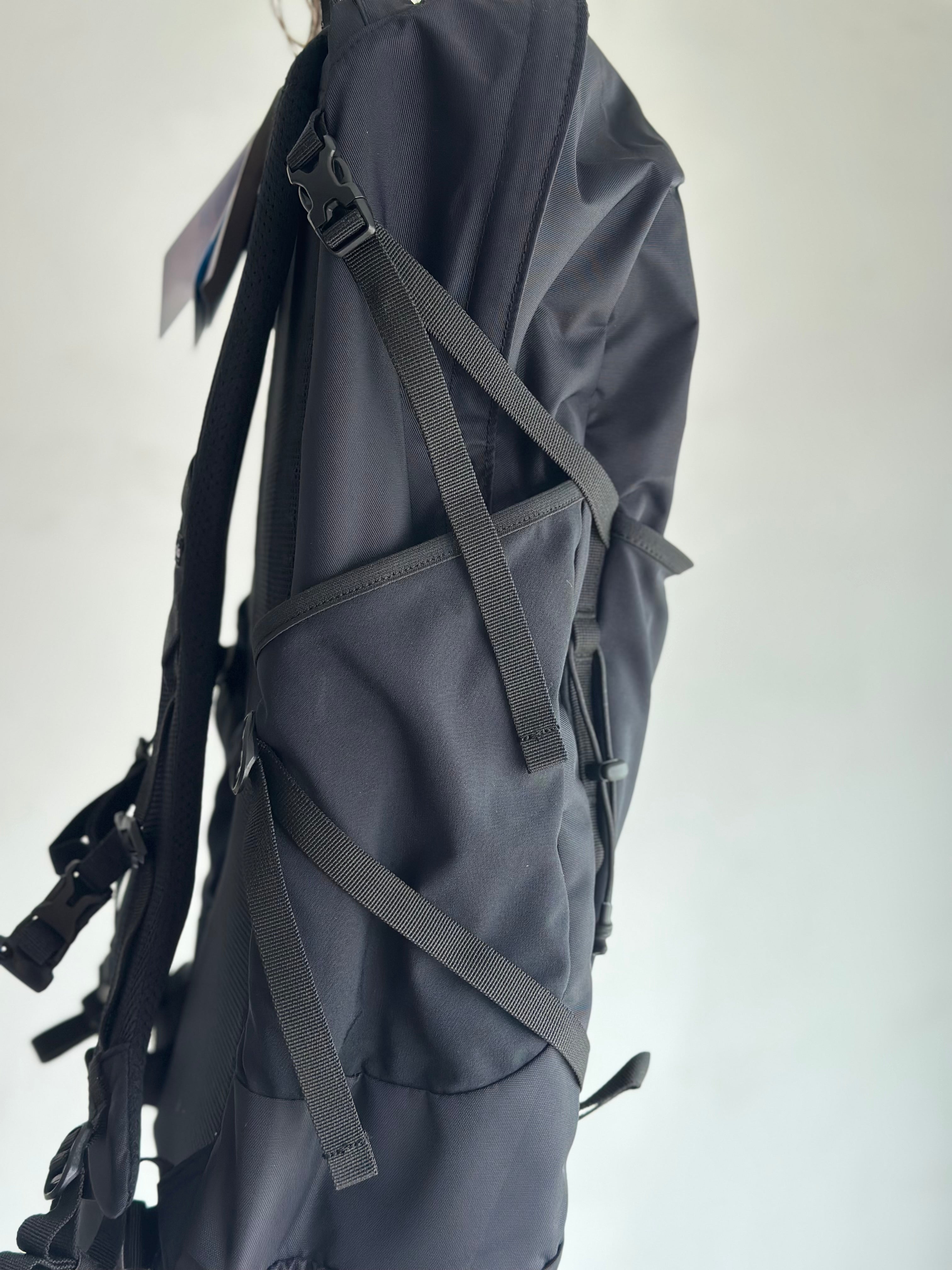 Columbia Elk Ridge FS 28L Backpack — Graphite
